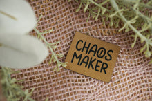 Lade das Bild in den Galerie-Viewer, Kunstleder-Label &quot;Chaos Maker&quot;
